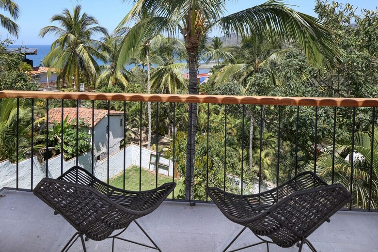 Bed & Breakfast Distrito 88 - Adults Only