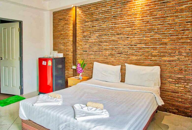 Hotel Thai Orange Magic