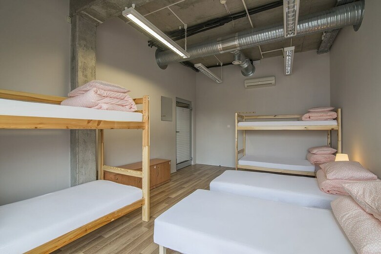 Hostal Sea Hostel