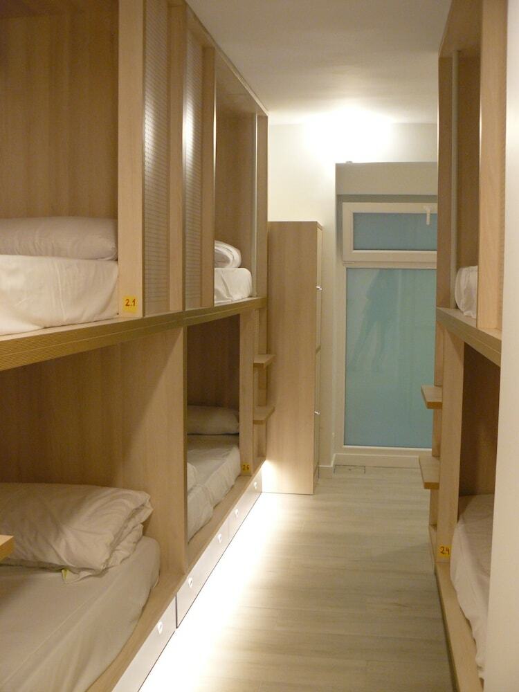 Hostal Blai Blai - Hostel