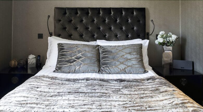 Chichester Harbour Hotel