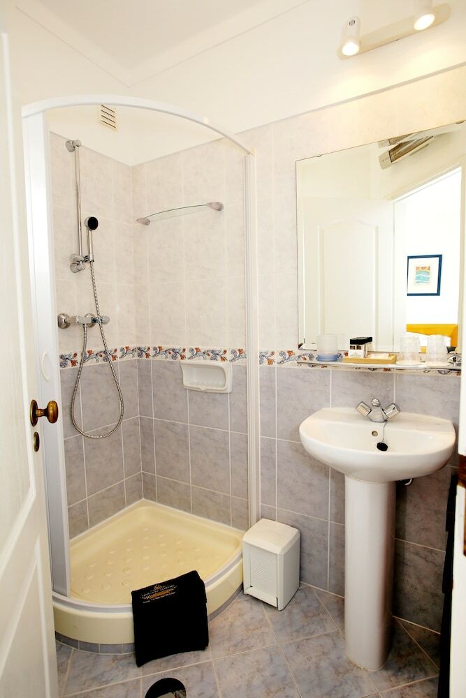 Apartamentos V4 Vila O�sis