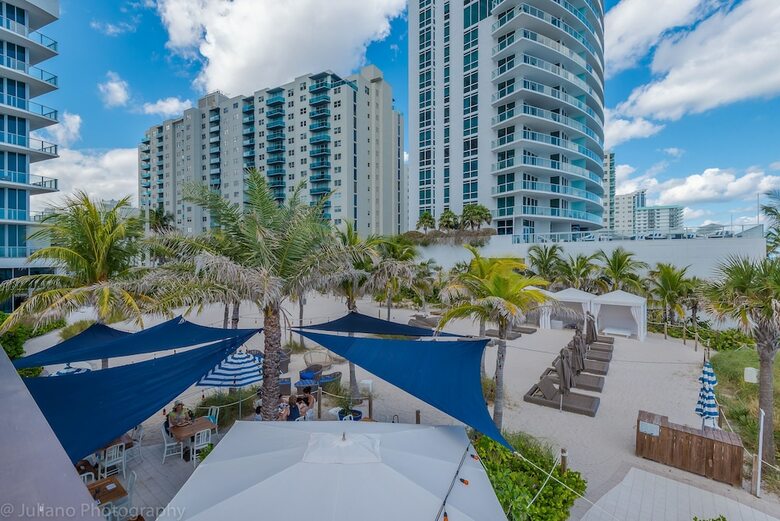 Apartamento Private Ocean Condos - Hyde Beach Resort