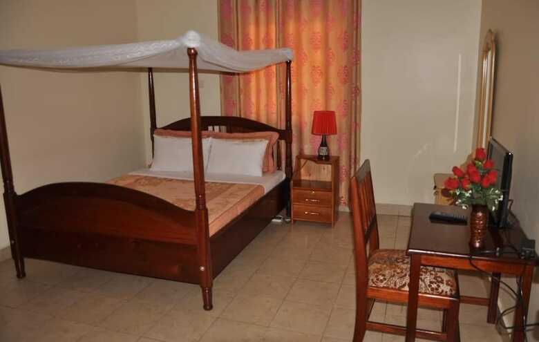 Uhuru 50 Hotel