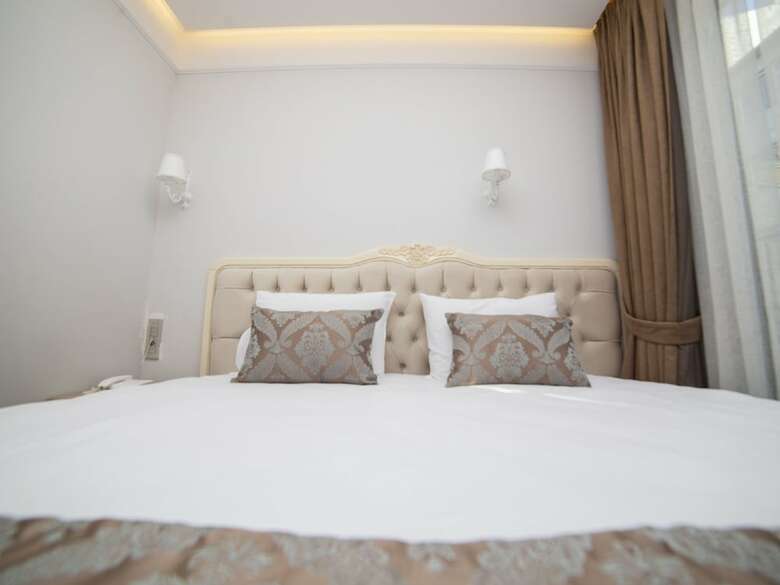 Hhk Hotel Downtown