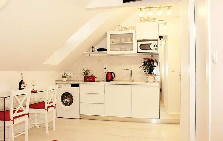 Apartamentos Melek Accommodations