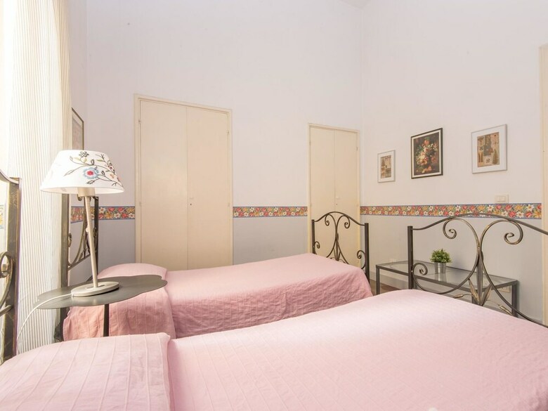 Rsh Ara Pacis Terrace Large Apartment