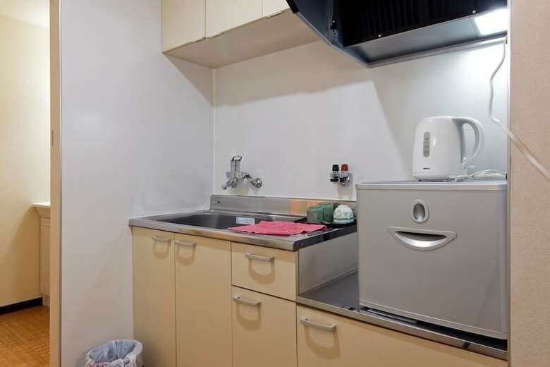 Hotel Guesthouse Sayuri 2