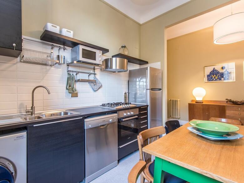 Rsh Trastevere Bright Enchanting Apartment