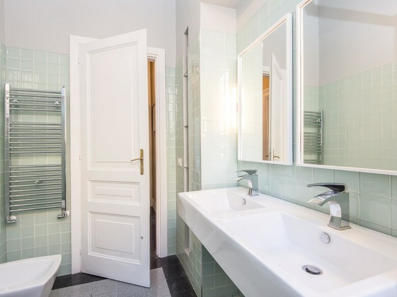 Rsh Trastevere Bright Enchanting Apartment