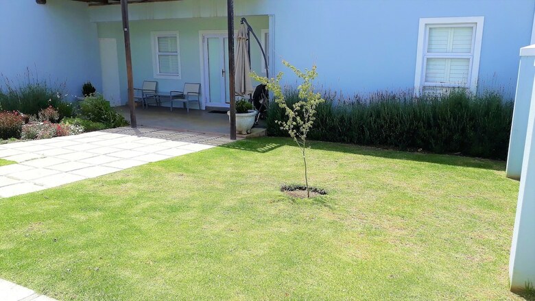 Apartamentos The Courtyard
