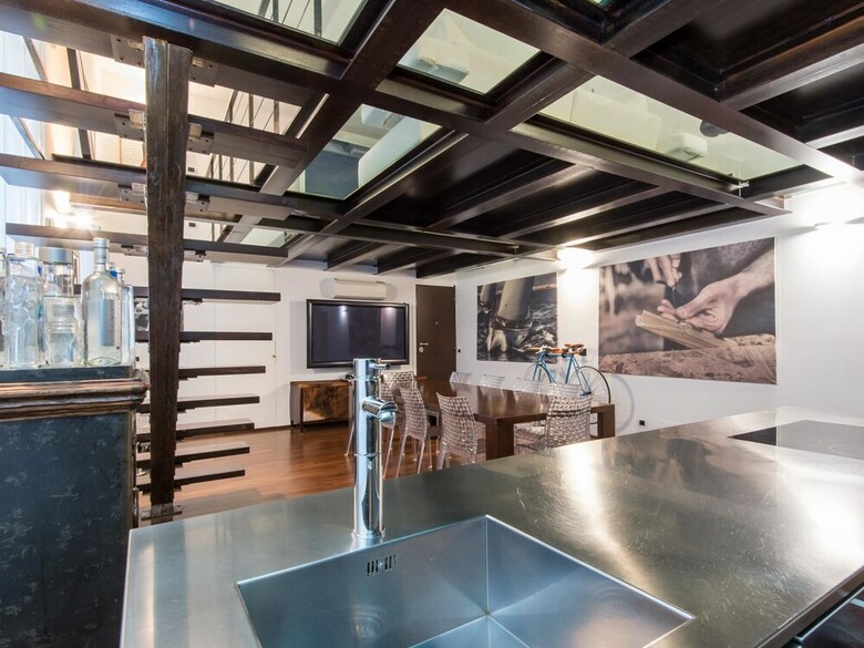 Rsh Pantheon Luxury Hi Tech Apartment