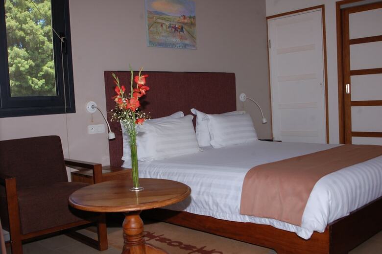 Plumeria Hotel