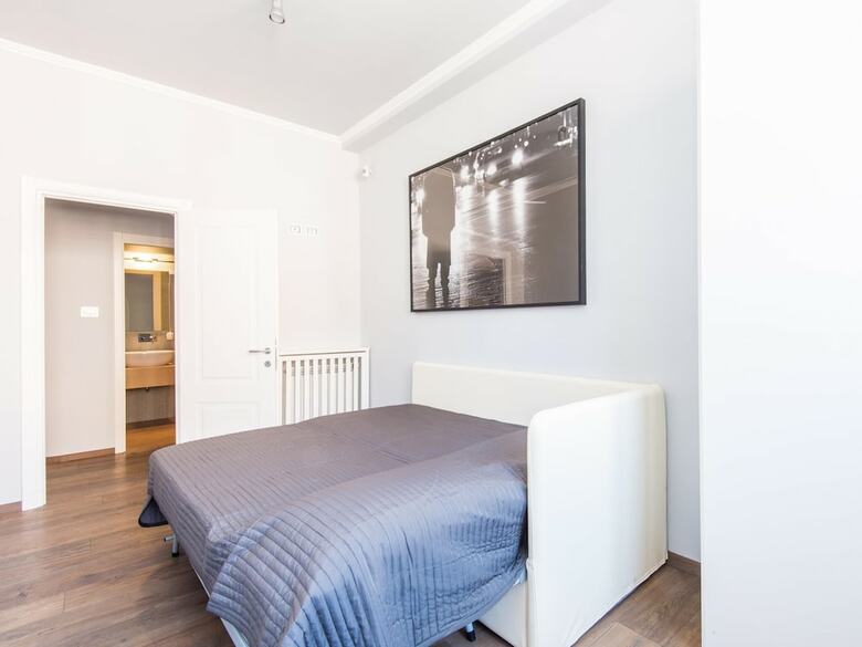 Rsh Barberini Luxury Modern Terrace Apartment