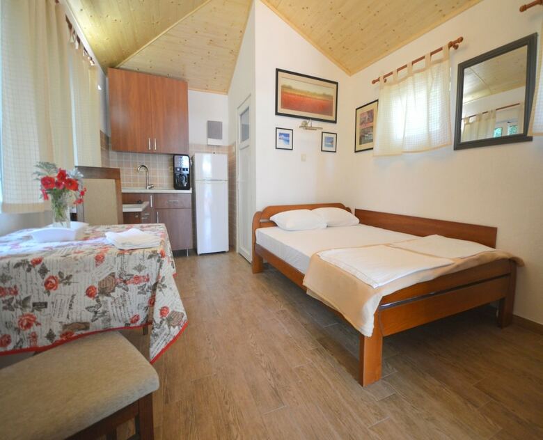 Hotel Lazzaro Apartments