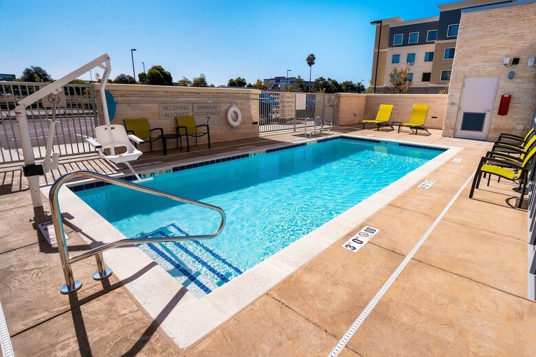Hotel Springhill Suites By Marriott Newark Fremont