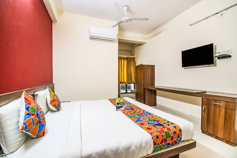 Fabhotel Kumar