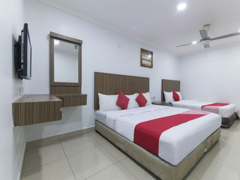 Oyo 211 Hotel Pritty