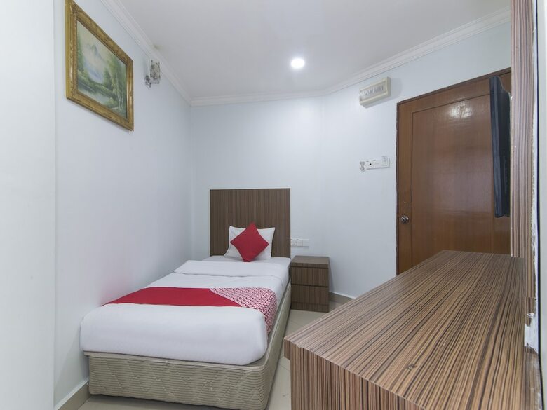 Oyo 211 Hotel Pritty