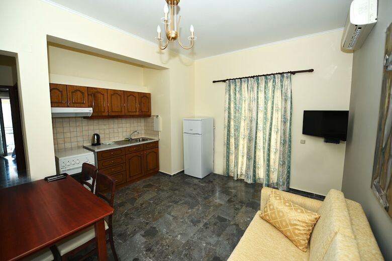 Apartamentos Platakia Blu