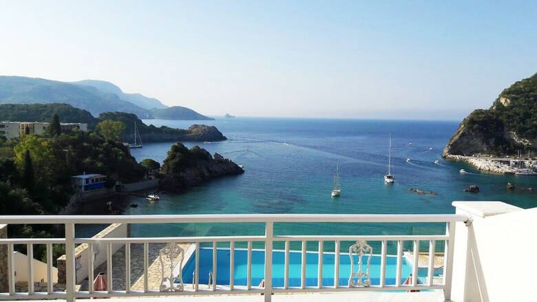 Apartamentos Platakia Blu