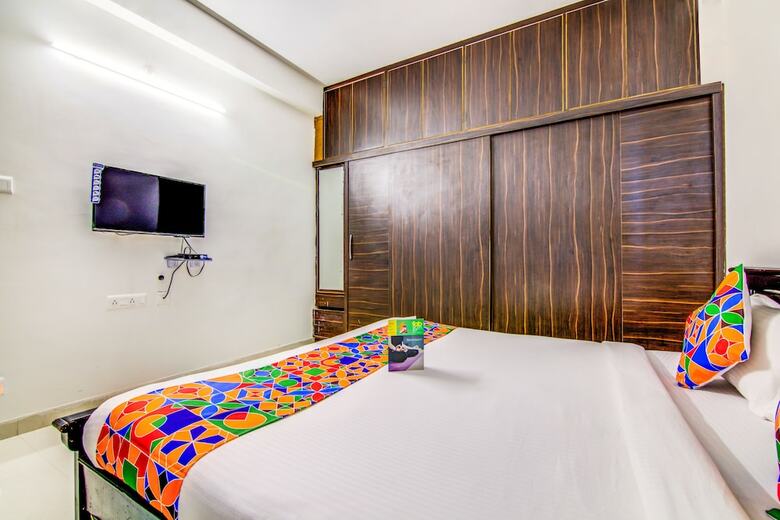 Fabhotel Vihaan Flora