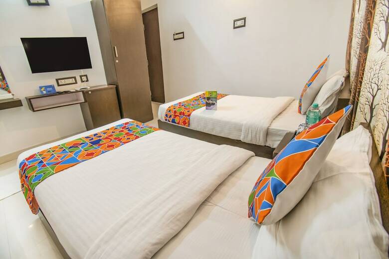 Fabhotel St Thomas Inn