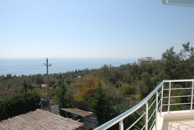 Hh Boutique Hotel