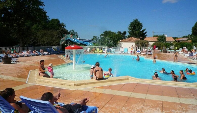 Camping Le Ragis