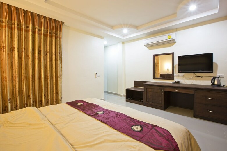 Araya Hotel