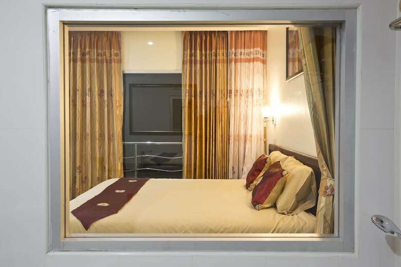 Araya Hotel