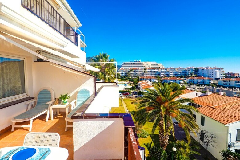 Amazing Seaview Apartment