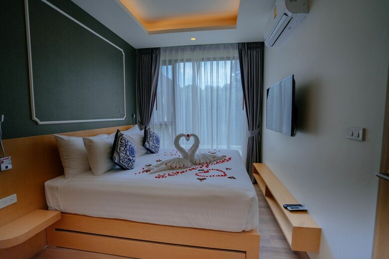 Hotel The Aristo Beach Resort ( Surin )