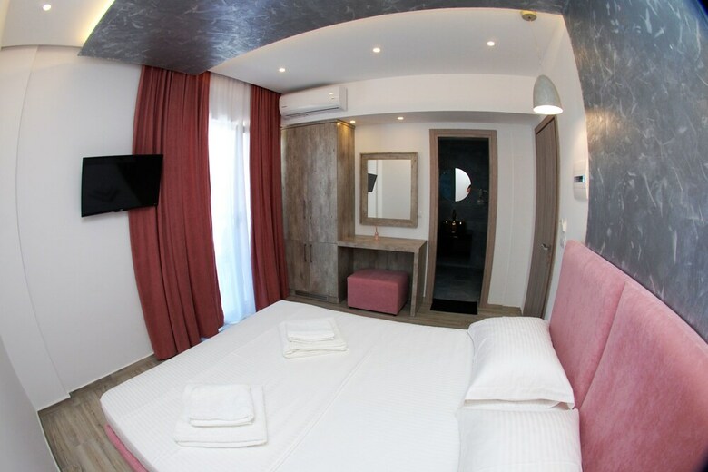 Hotel Kuburi