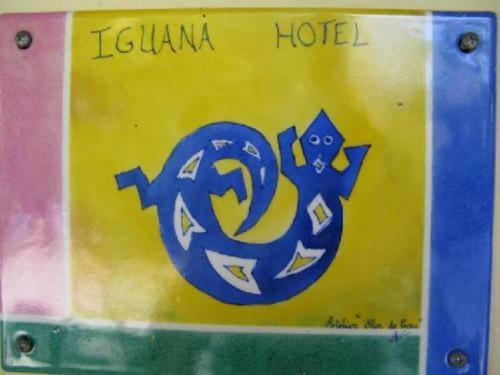 Iguana Hotel