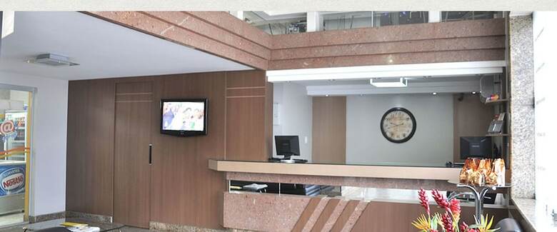 Manhua�u Center Hotel