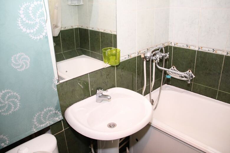 Apartment On Chelyuskintsev 29