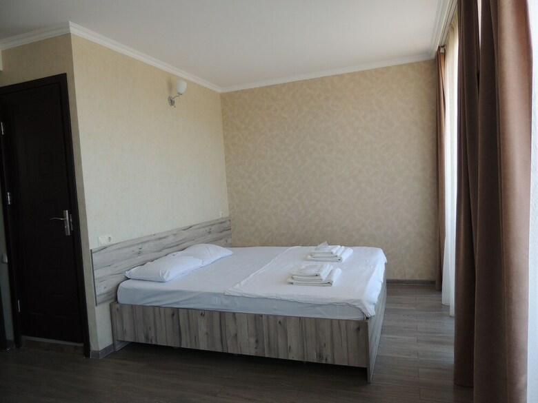 Hotel Batomi