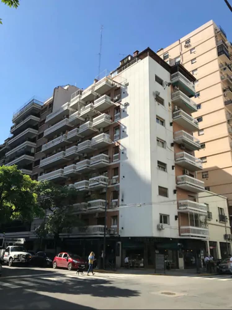 Apartamentos Cervi�o Y Bulnes 1