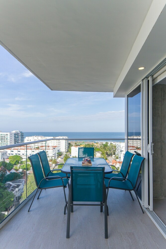 Apartamentos Martinique By Nomad Guru