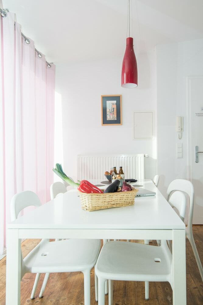 Apartments Elpilar Friedrichshain
