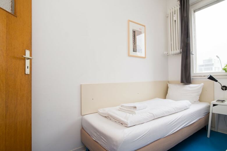 Apartments Elpilar Wedding