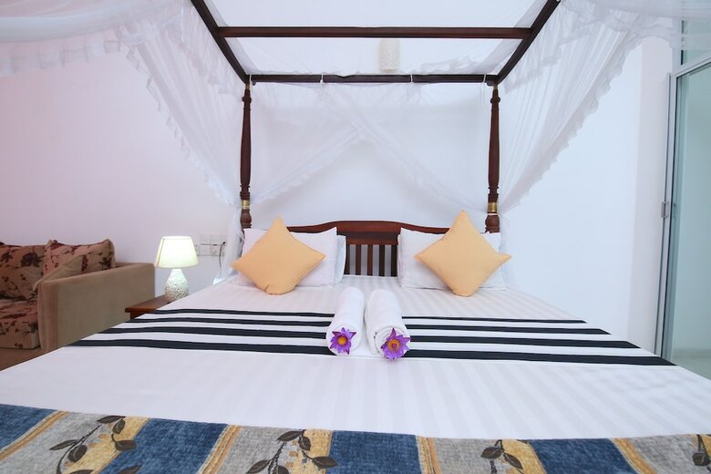 Hotel Polhena Sea View