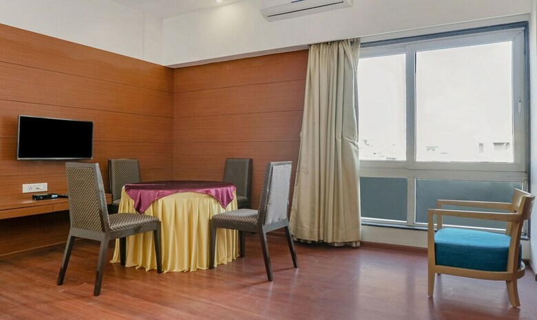 Hotel Treebo Rathi Residency