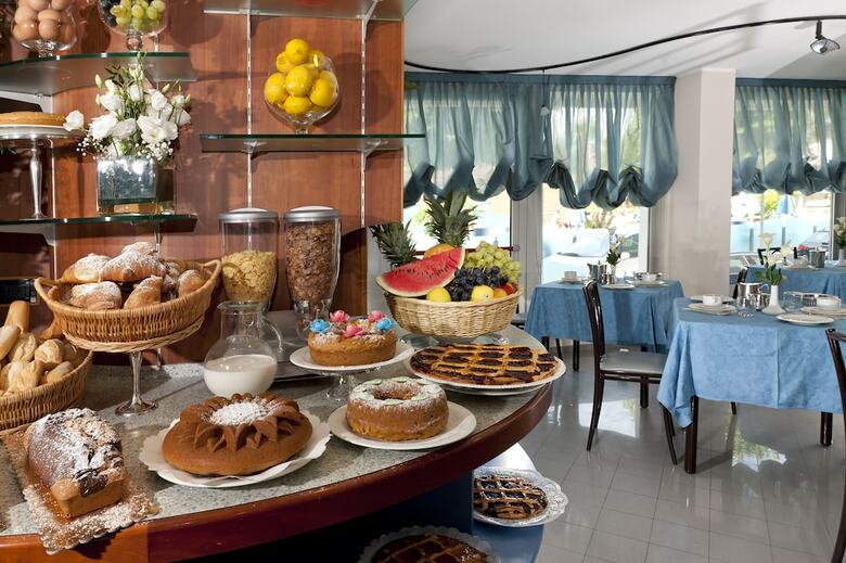 Hotel Paris Resort
