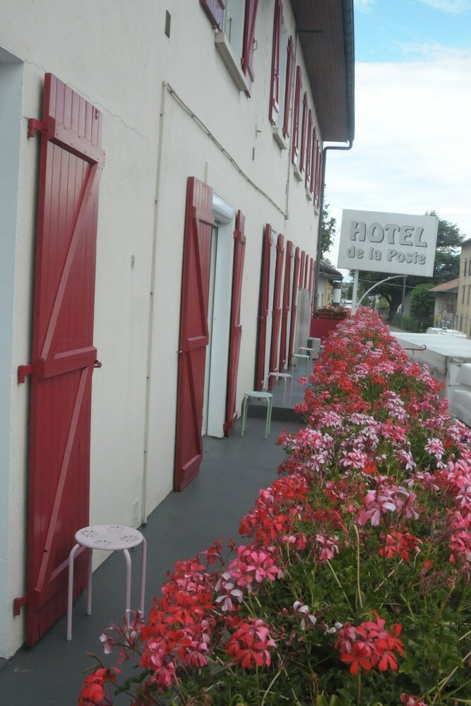 Hotel De La Poste