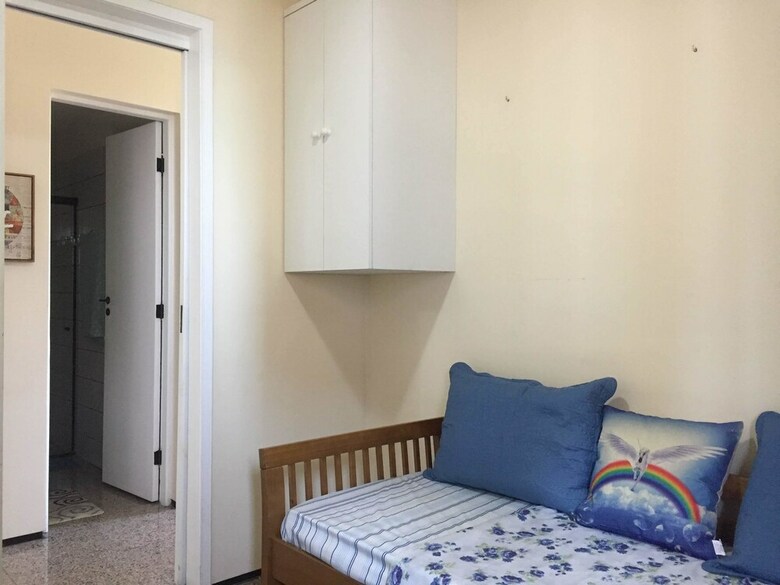 Apartamento Mobiliado Pertinho Beira Mar