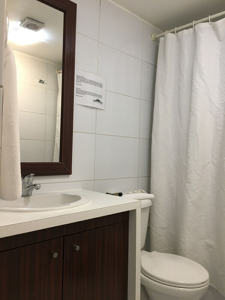 Amistar Apartments