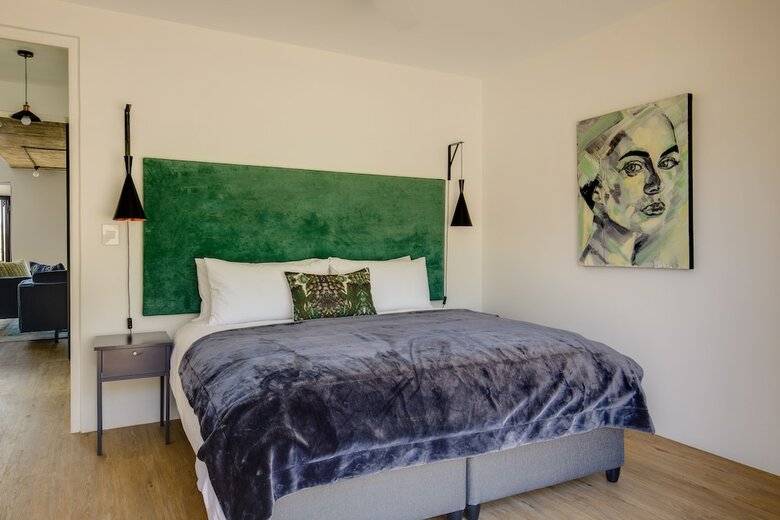 Hotel One Hilltop