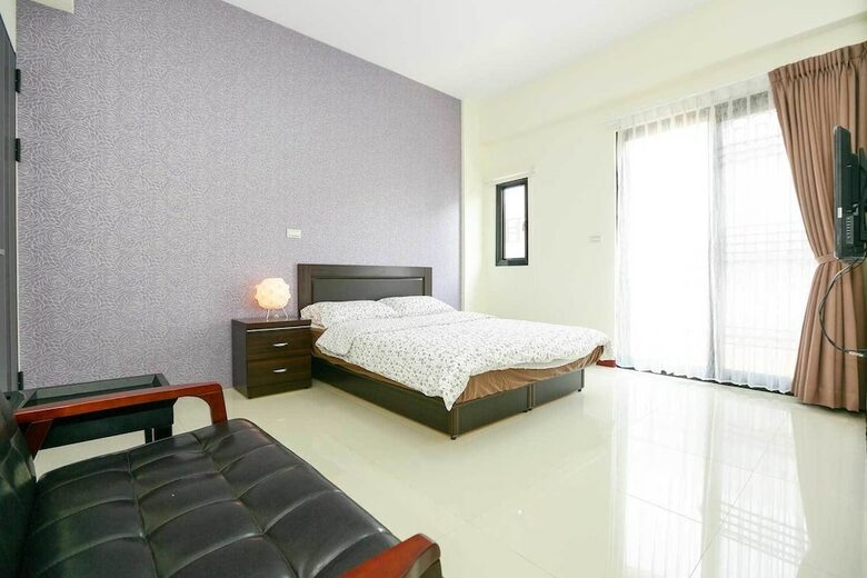 Bed & Breakfast Happy-corner